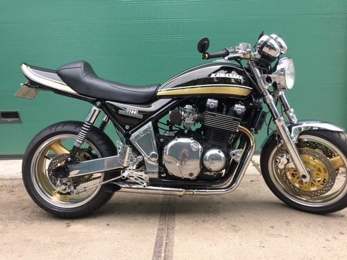Kawasaki zephyr 1100a - kawasaki,